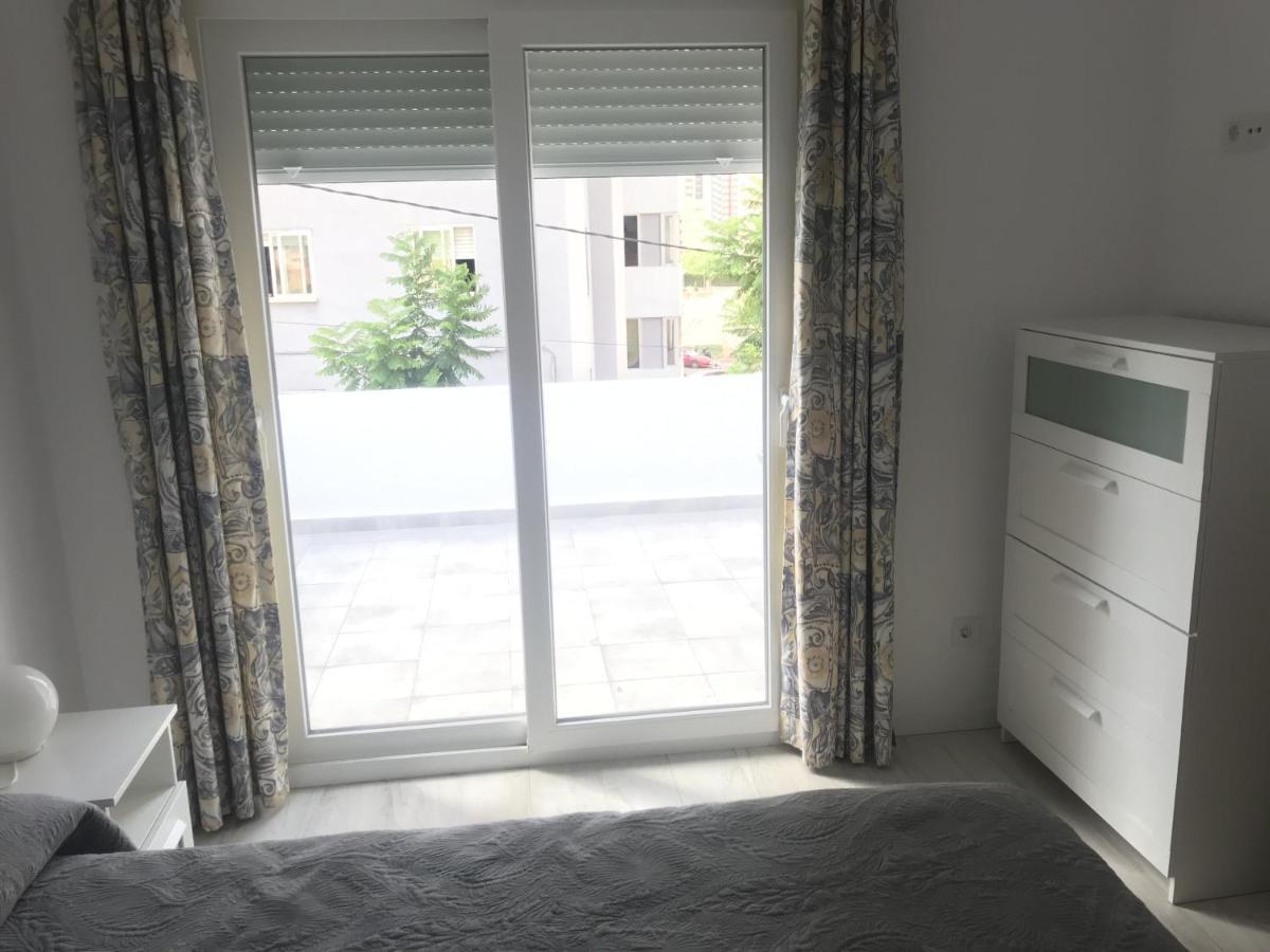 Casa Mya Con Terreno Privado Y Parking Compartido - A 800M De Playa Poniente Villa Benidorm Exteriör bild
