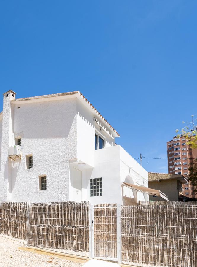 Casa Mya Con Terreno Privado Y Parking Compartido - A 800M De Playa Poniente Villa Benidorm Exteriör bild